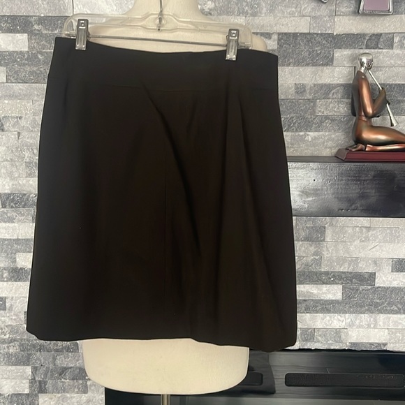 Chaus Women's Dark Brown Wrap Skirt, Size 8 Pencil Style - Picture 2 of 4